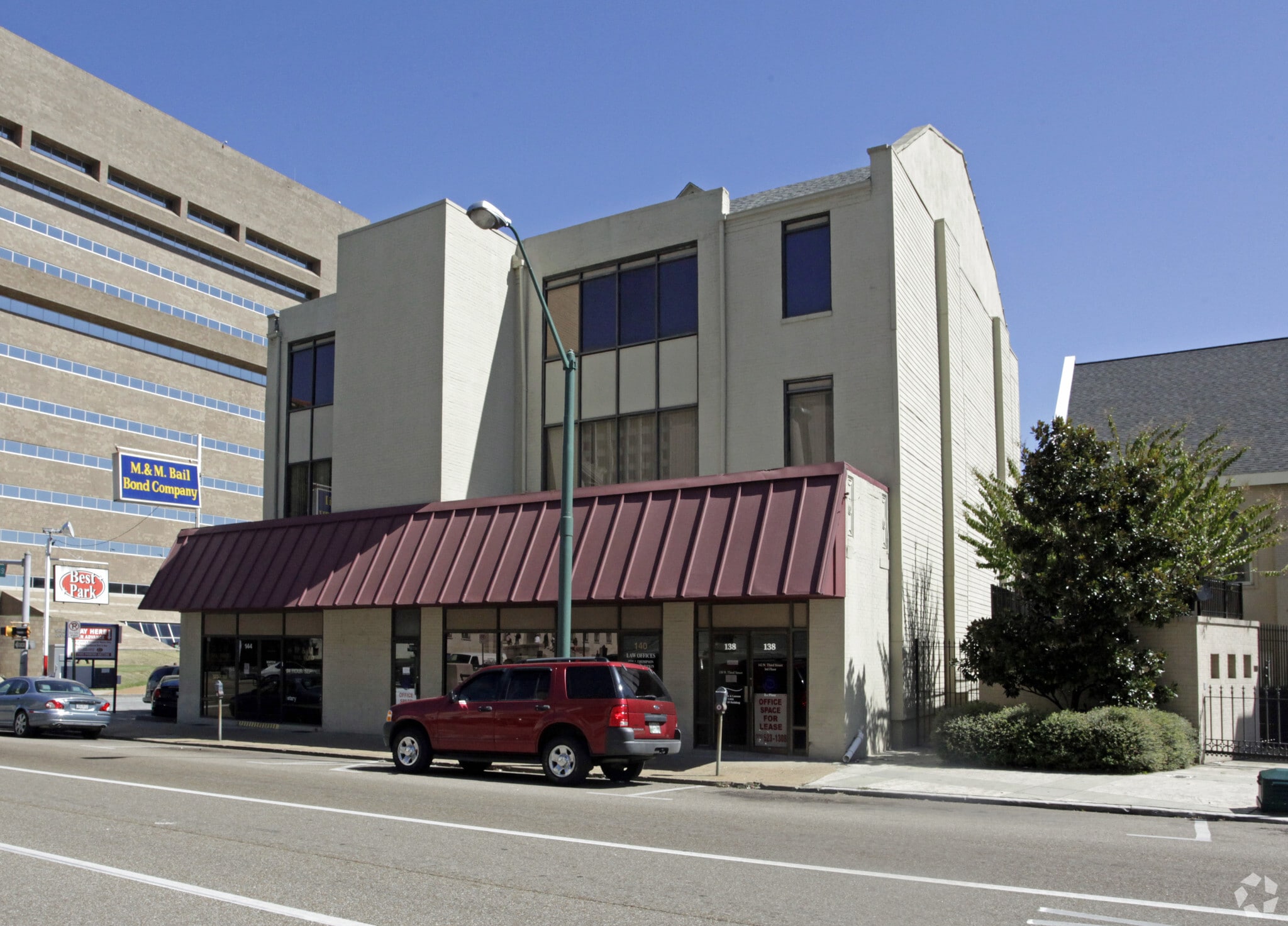 138 N B B King Blvd, Memphis, TN for lease Primary Photo- Image 1 of 14