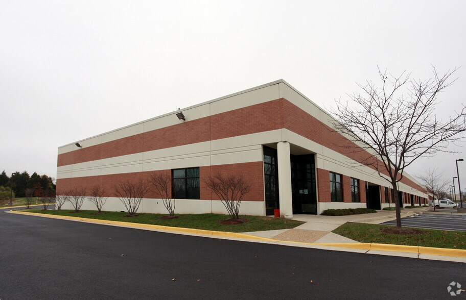 8420 8444 Kao Cir Manassas Va 20110 Flex For Lease Loopnet Com