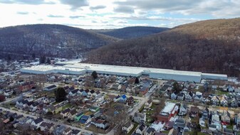 325 Buffalo St, Franklin PA - Warehouse