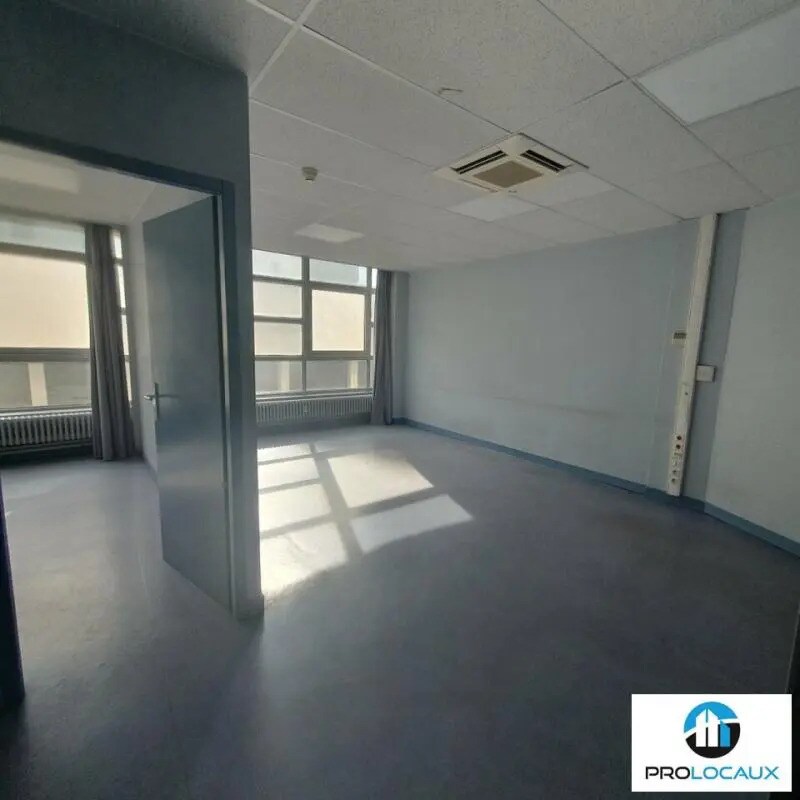Location Bureaux 146 m² à 404 m² - Photo 1