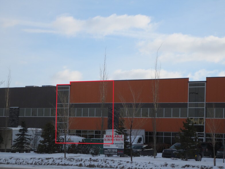 4203-4331 Roper Rd NW, Edmonton, AB for sale - Building Photo - Image 1 of 1