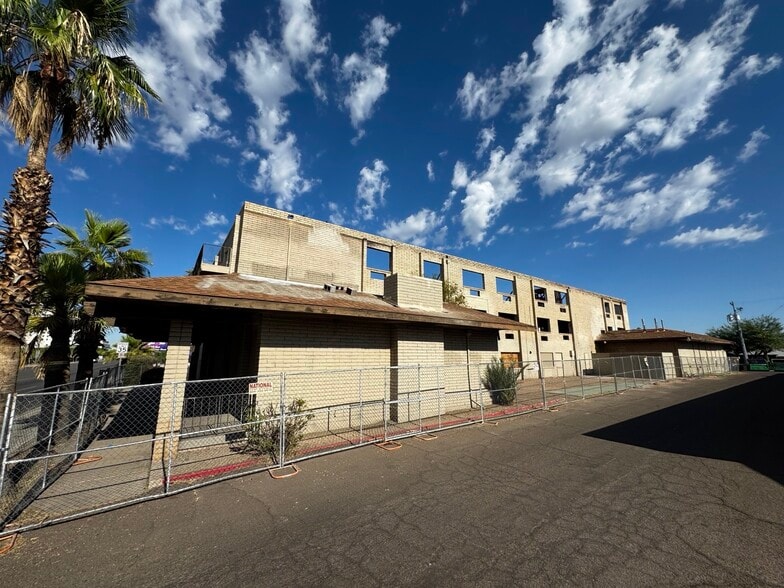 1310 E McDowell Rd, Phoenix, AZ for sale - Building Photo - Image 2 of 7