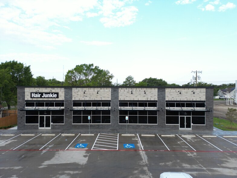 217 S Elm Street, Ste 101, Royse City, TX for sale - Primary Photo - Image 1 of 1