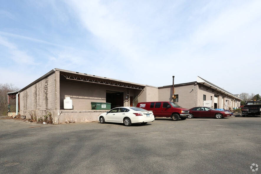 47 North St, Wolcott, CT for sale - Primary Photo - Image 1 of 1