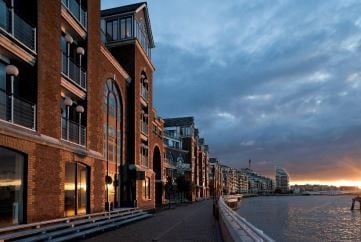 Spice Ct, London for sale Primary Photo- Image 1 of 1