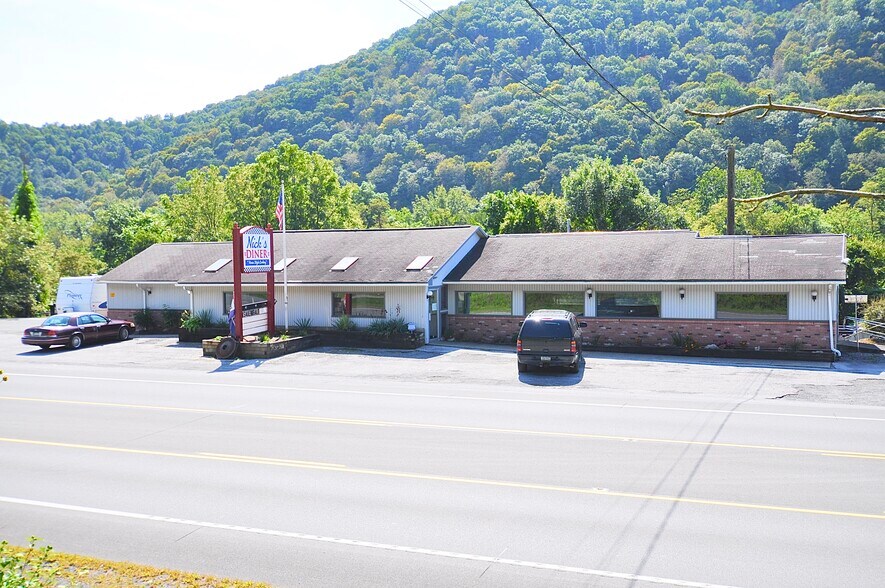 11740 William Penn Hwy, Huntingdon, PA for sale - Building Photo - Image 2 of 27