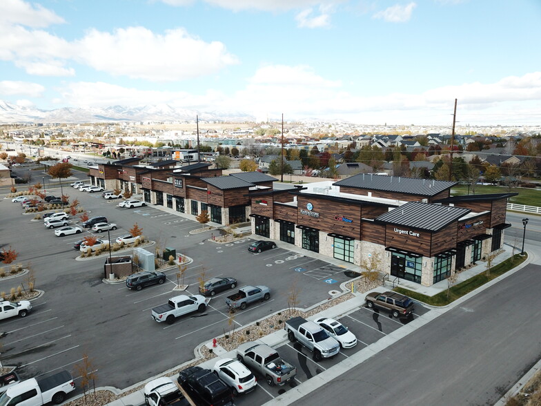 Multi-Tenant Investment South Jordan, UT portfolio of 3 properties for sale on LoopNet.com - Building Photo - Image 2 of 7