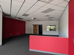 1407 W Hill Ave, Valdosta, GA for lease Interior Photo- Image 1 of 11