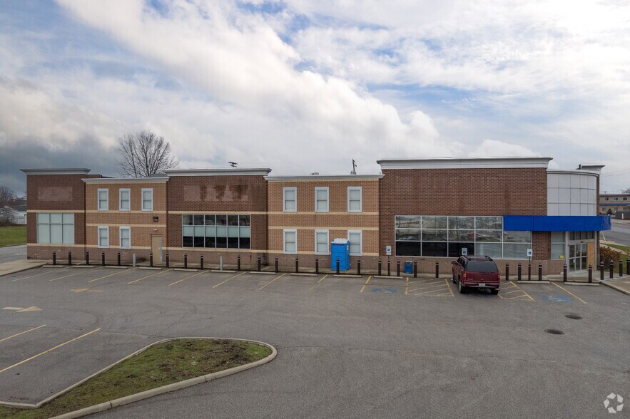 5455 Ridge Rd, Parma, OH for sale - Primary Photo - Image 1 of 1
