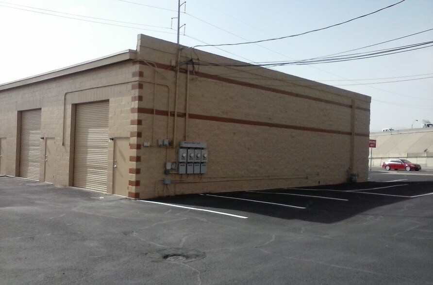 5848 Gateway Blvd E, El Paso, TX for lease - Building Photo - Image 3 of 20