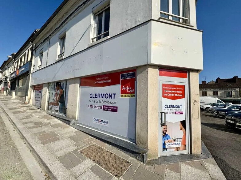 Retail in Liancourt for lease - Building Photo - Image 1 of 7
