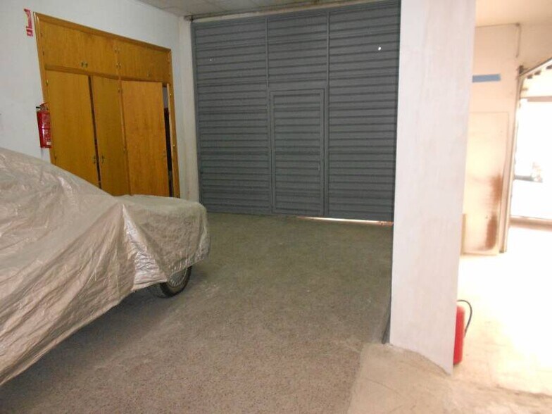 Retail in València, Valencia for sale - Building Photo - Image 2 of 7