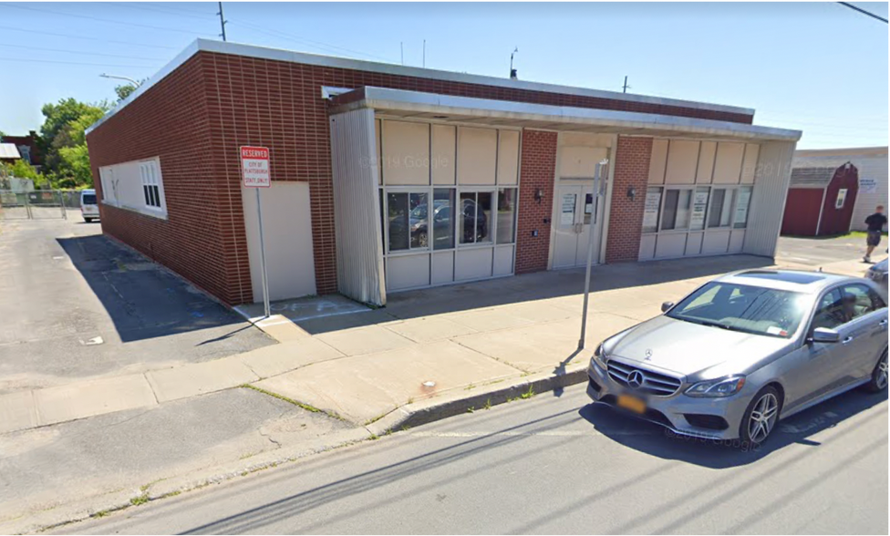 6 Miller St, Plattsburgh, NY for sale - Primary Photo - Image 1 of 1