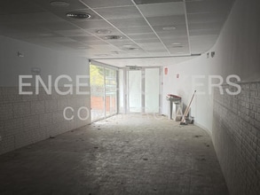 Retail in Madrid, Madrid for lease Interior Photo- Image 2 of 7