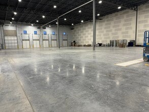 593-689 N Saratoga Rd, Saratoga Springs, UT for lease Building Photo- Image 2 of 5