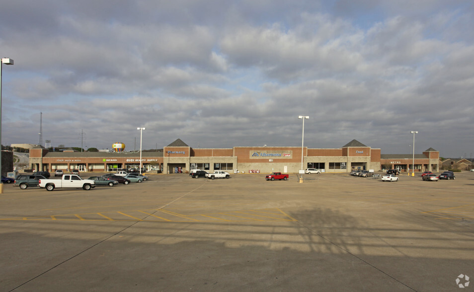 6729-6759 Bridge St, Fort Worth, TX for lease - Building Photo - Image 2 of 7