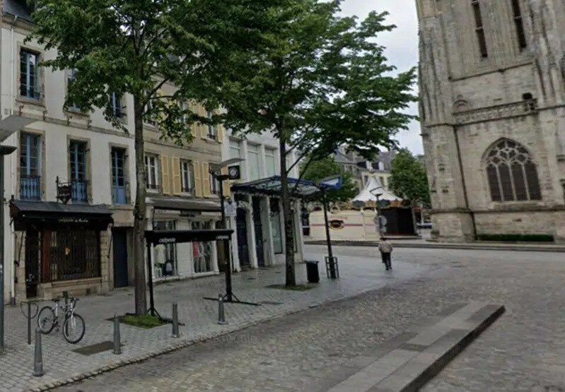 Retail in Quimper for sale - Building Photo - Image 1 of 1