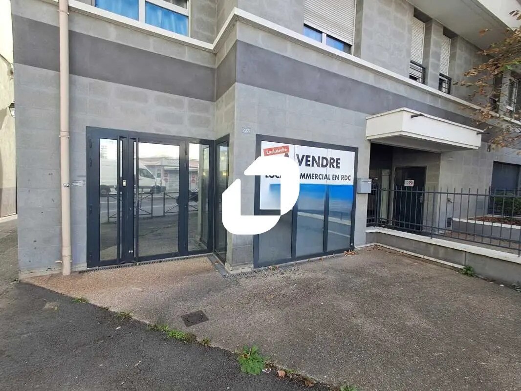 Office in Bois-Colombes for sale Building Photo- Image 1 of 10