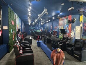 2741 N Milwaukee Ave, Chicago, IL for lease Interior Photo- Image 2 of 5