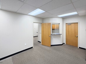 200 Cahaba Park Cir, Birmingham, AL for lease Interior Photo- Image 1 of 17