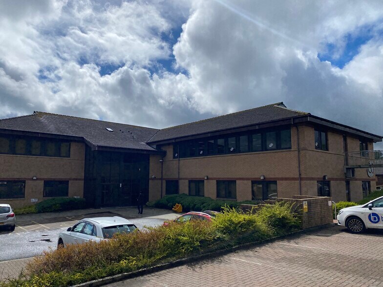 Pentland Park, Glenrothes for lease - Building Photo - Image 1 of 1