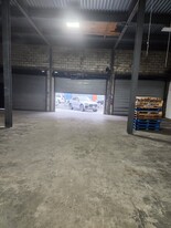 4,000 SF Warehouse / Distribution Space - Warehouse