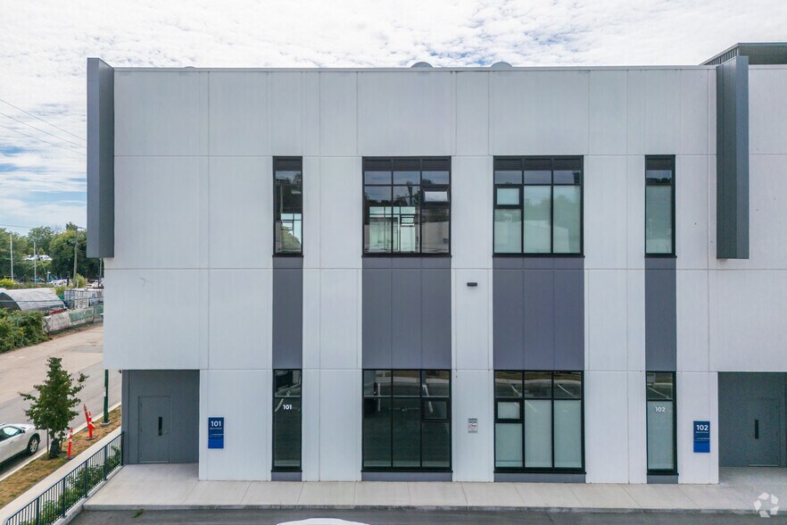 1568 75th Ave W, Vancouver, BC for lease - Building Photo - Image 3 of 6