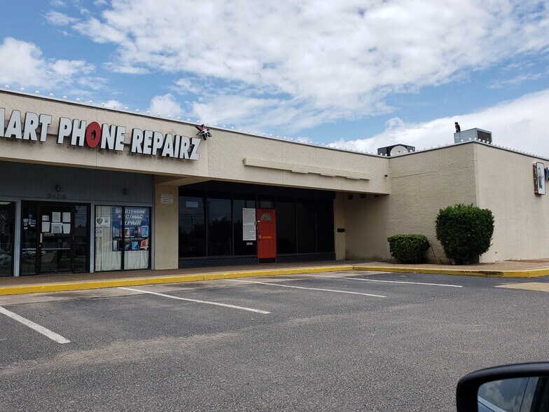 5401-5455 Everhart Rd, Corpus Christi, TX for lease - Building Photo - Image 1 of 2