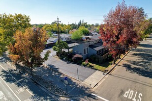 496 East Ave, Lincoln CA - Parking Garage