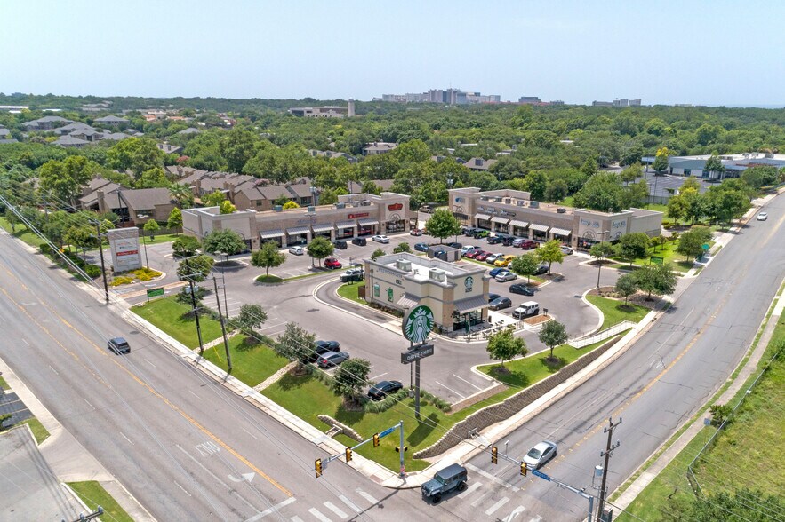 7863 Callaghan Rd, San Antonio, TX for lease - Building Photo - Image 1 of 5