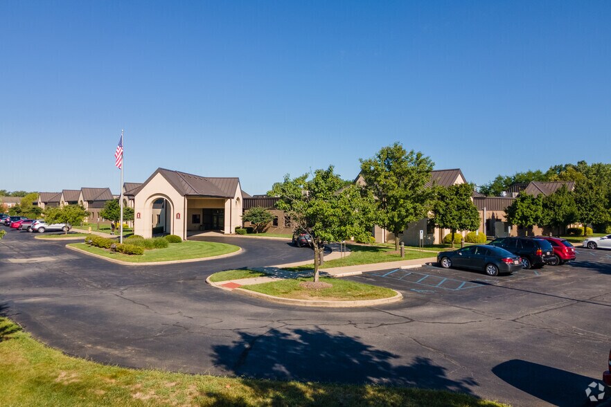 7640 Sylvania Ave, Sylvania, OH 43560