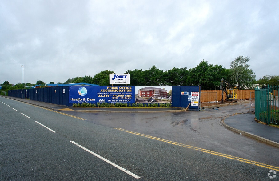 Epsom Ave, Wilmslow for lease - Building Photo - Image 2 of 6