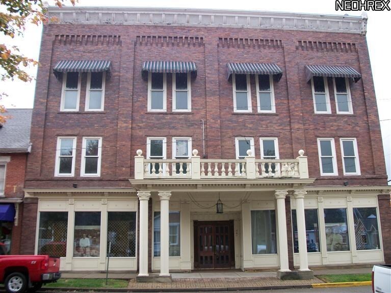 701 Main St, Dresden, OH 43821