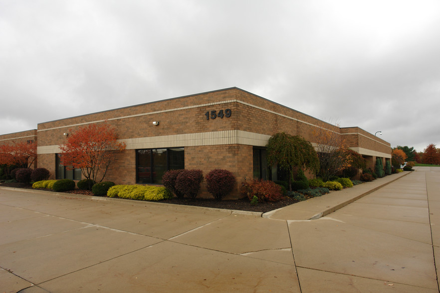 1531 Boettler Rd, Uniontown, OH for lease - Building Photo - Image 1 of 3