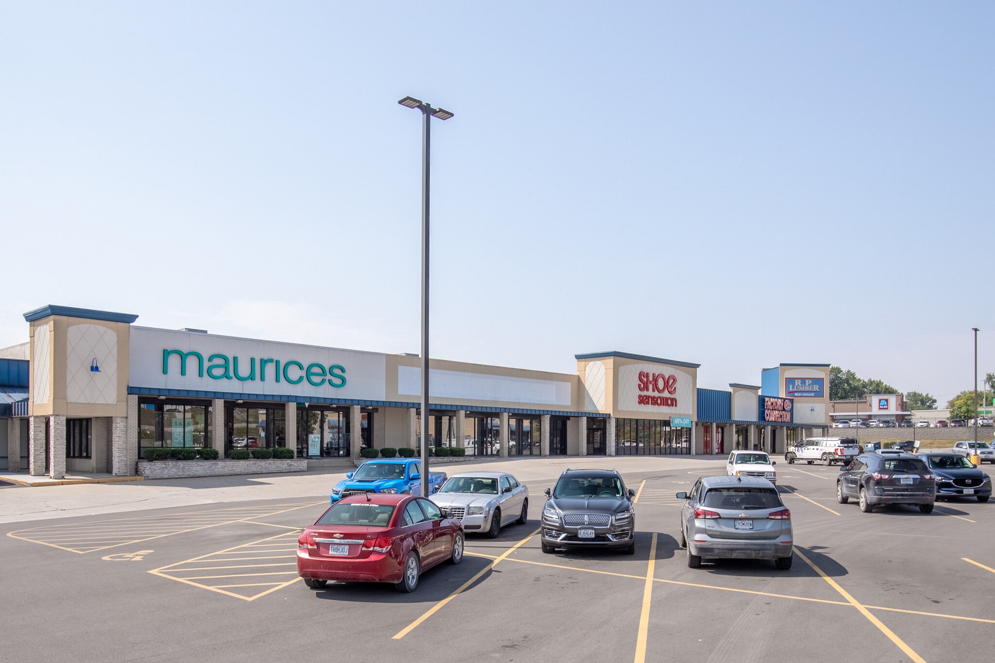 5-79 The Plz, Troy, MO for lease Interior Photo- Image 1 of 7