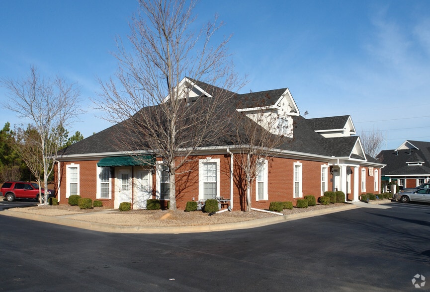 1130 Senoia Rd, Tyrone, GA for lease - Primary Photo - Image 1 of 3