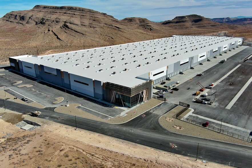 9600 Wesley D Adams Ave, Las Vegas, NV for lease - Building Photo - Image 3 of 3