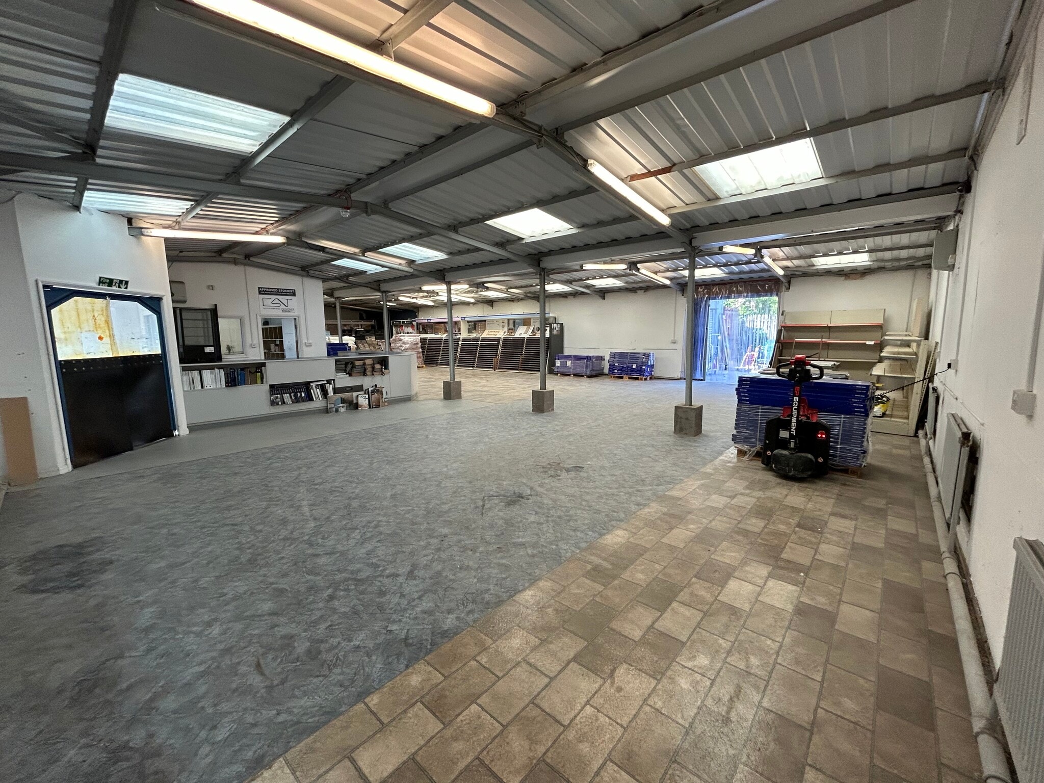 Welkin Rd, Stockport for sale Interior Photo- Image 1 of 3