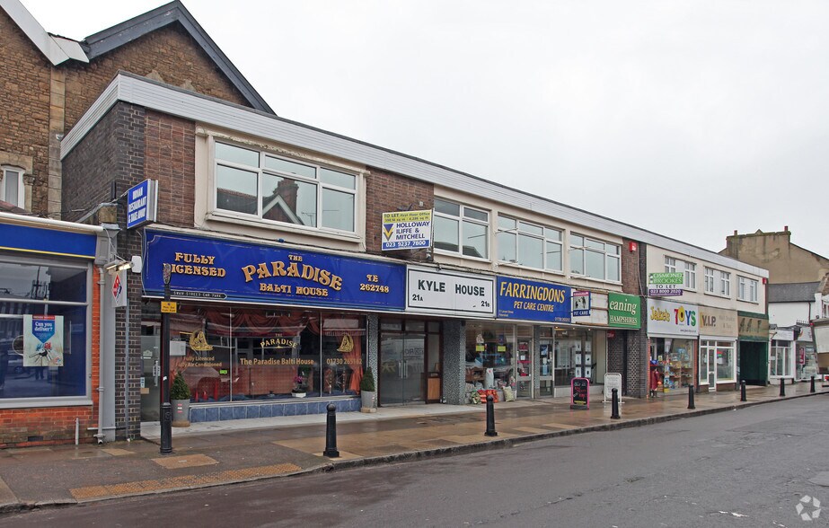 1923 Lavant St, Petersfield, GU32 3EL