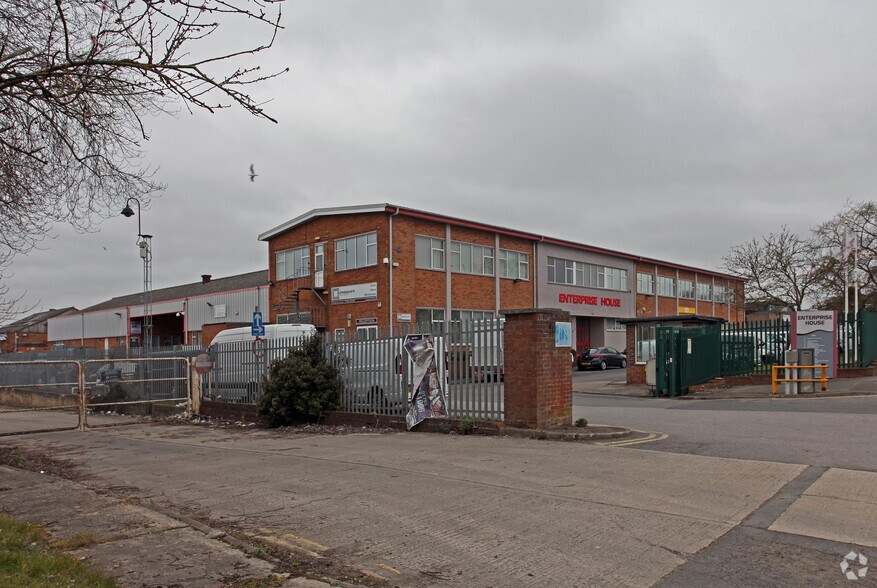 Cheney Manor Industrial, Swindon for lease - Building Photo - Image 1 of 5