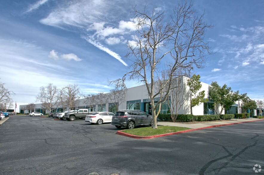 40880 County Center Dr, Temecula, CA for sale - Building Photo - Image 2 of 3