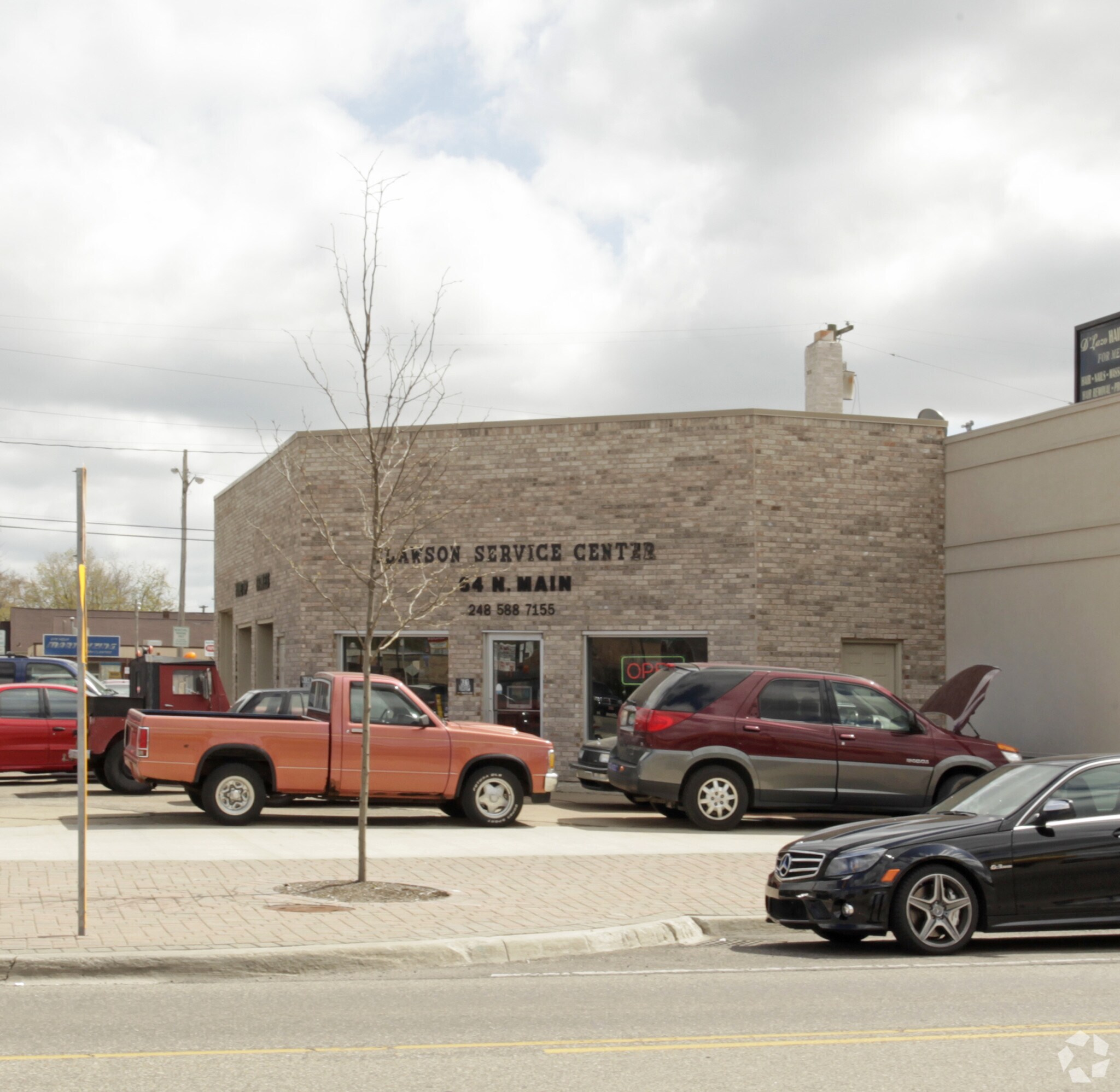 64 N Main St, Clawson, MI for sale Primary Photo- Image 1 of 1
