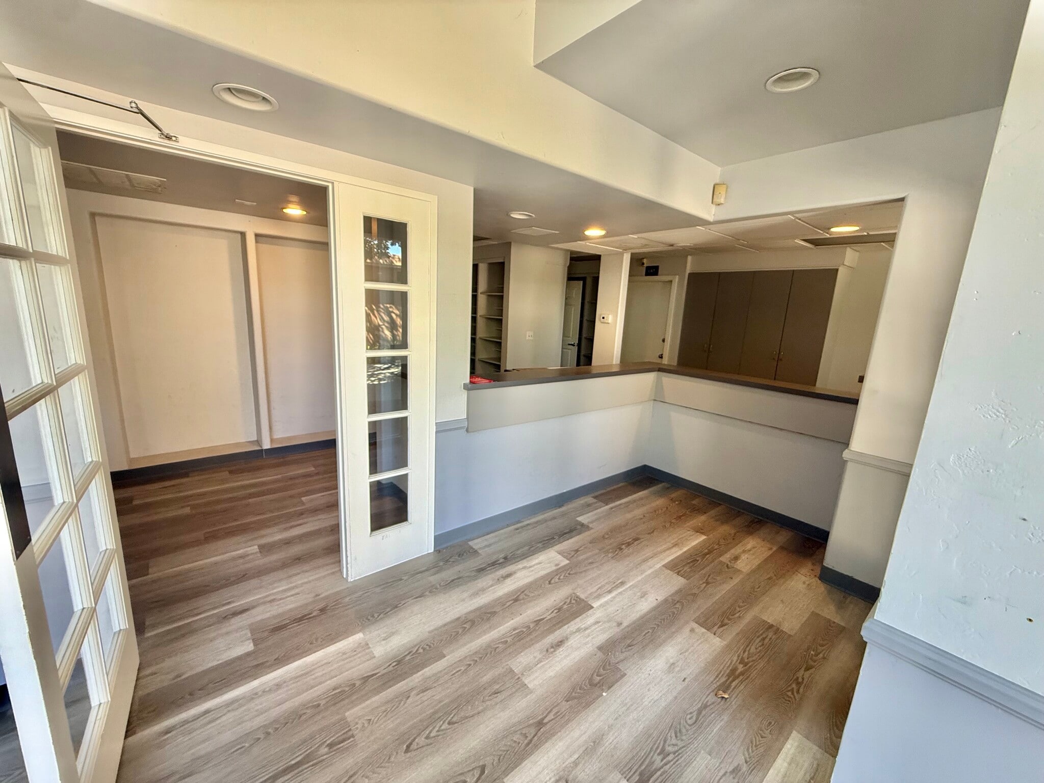 230-292 Avocado Ave, El Cajon, CA for lease Interior Photo- Image 1 of 5