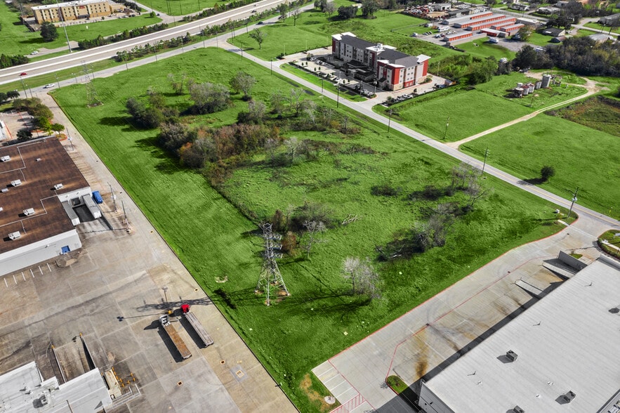 14245-14369 Medical Complex Dr, Tomball, TX for sale - Building Photo - Image 3 of 4