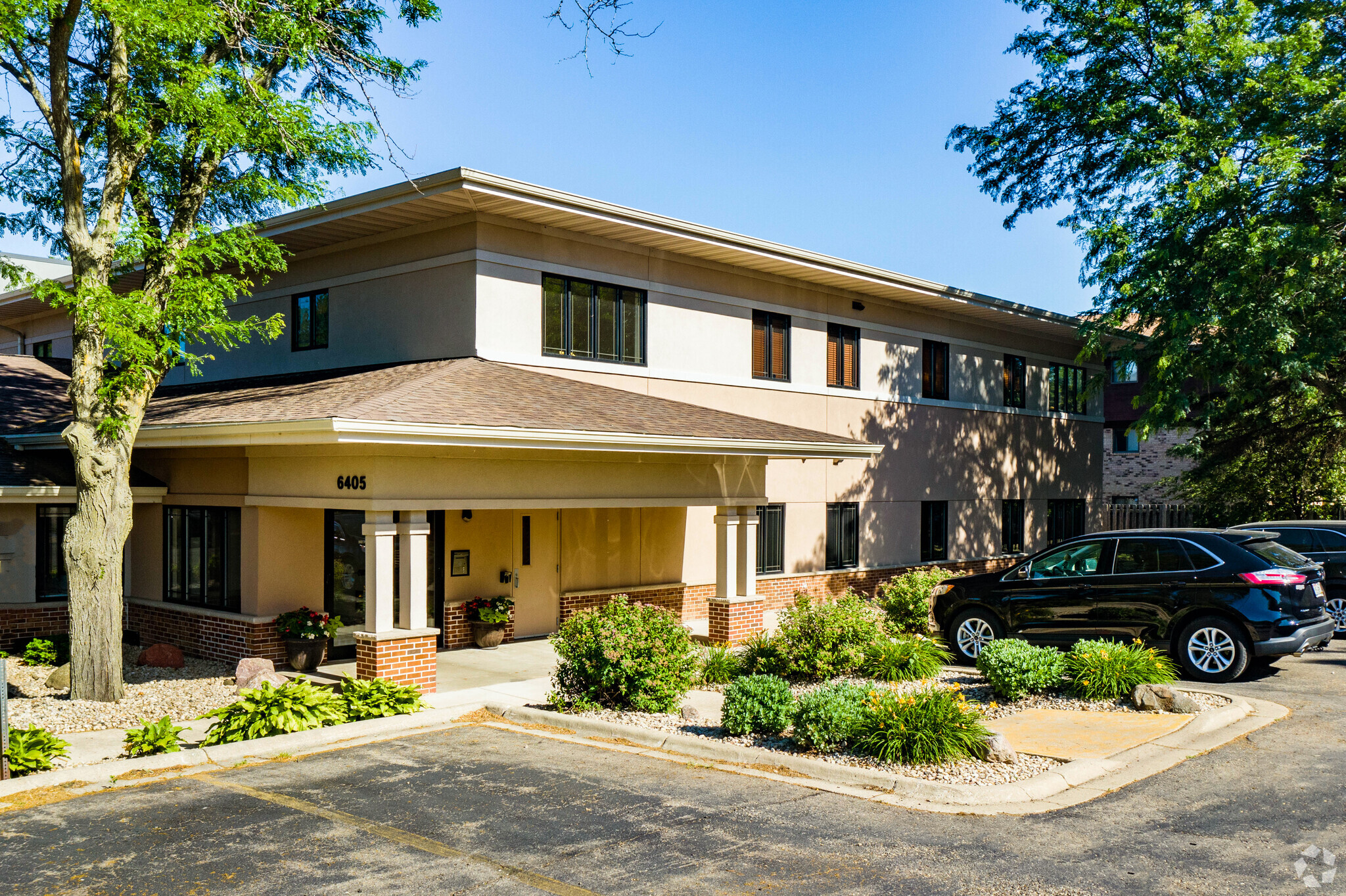 6405 Century Ave, Middleton, WI for lease Primary Photo- Image 1 of 17