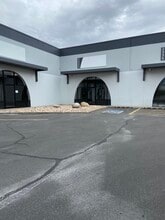 2319-2351 S Decker Lake Blvd, Salt Lake City, UT for lease Building Photo- Image 1 of 8