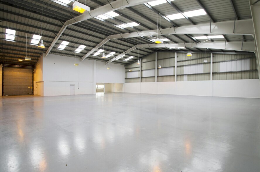 Electron Way, Eastleigh for lease - Building Photo - Image 3 of 9