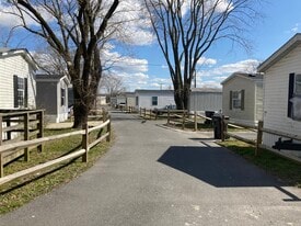 Warwick MH Park - Mobile Home or RV Park