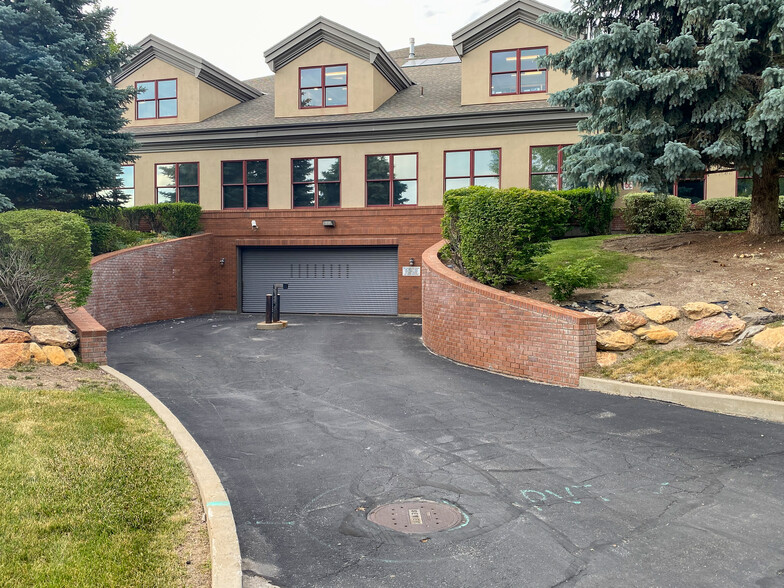 3111-3115 E Lion Ln, Salt Lake City, UT for sale - Building Photo - Image 2 of 4