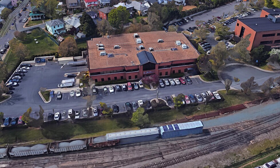 100 Avon St, Charlottesville, VA 22902